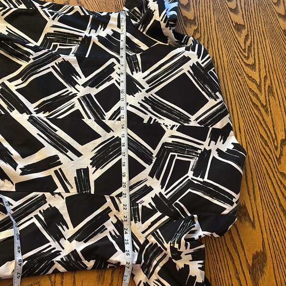 Dressbarn Woman black and white dress jacket - Picture 6 of 8